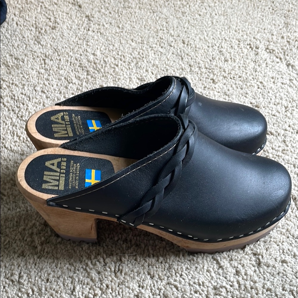 MIA Black Leather Clogs